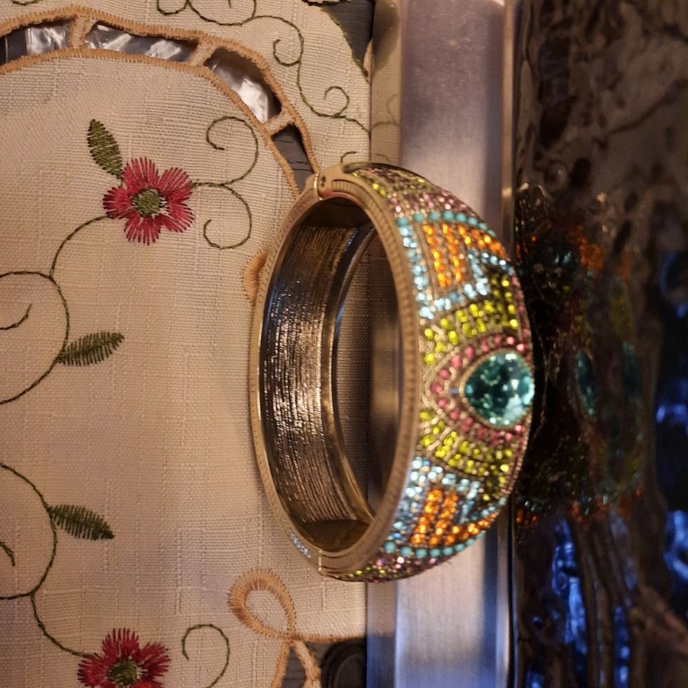 Heidi Daus Sparkling Solution Bangle Bracelet - image 5